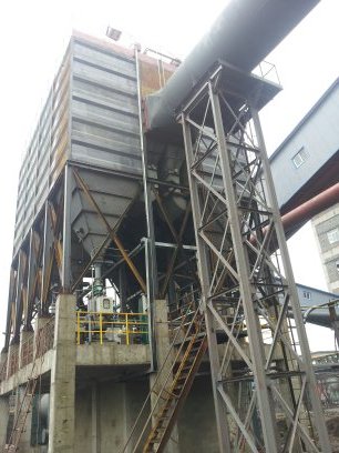 山西呂梁20t/h鍋爐袋式除塵器驗收 技術(shù)指標達到環(huán)保要求 山西呂梁20t/h鍋爐袋式除塵器驗收 技術(shù)指標達到環(huán)保要求